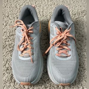 Hoka One One Bondi 7 Grey Peach Shoes Women's Size 9.5